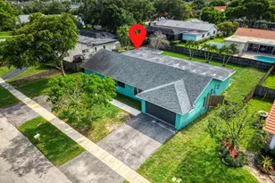 1941 SW 73rd Ave, Plantation, FL 33317 - Photo 4