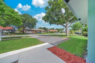 1941 SW 73rd Ave, Plantation, FL 33317 - Photo 6