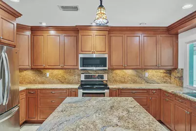 1941 SW 73rd Avenue, Plantation, FL 33317 - Photo 28