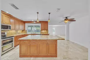 1941 SW 73rd Ave, Plantation, FL 33317 - Photo 26