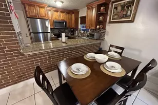 7526 SW 7th Ct, North Lauderdale, FL 33068 - Photo 8
