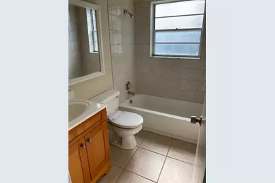 183 Andover H, West Palm Beach, FL 33417 - Photo 10
