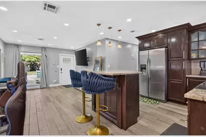 1871 NW 33rd Avenue, Lauderhill, FL 33311 - Photo 8