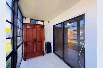 809 NE 199th Street #105-7, Miami, FL 33179 - Photo 4