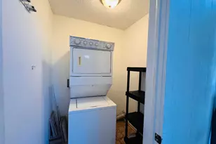 809 NE 199th St, Miami, FL 33179 - Photo 6