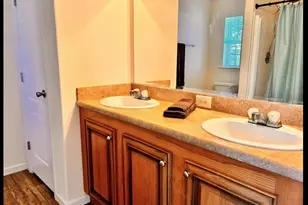 6850 SE Morningside Dr, Stuart, FL 34997 - Photo 8