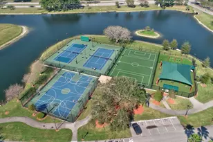 10302 Buena Ventura Dr, Boca Raton, FL 33498 - Photo 14