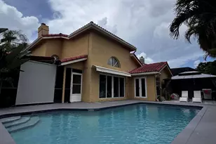 10302 Buena Ventura Dr, Boca Raton, FL 33498 - Photo 10