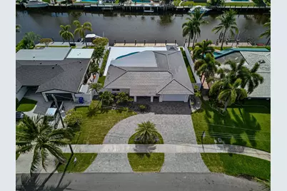411 SE 2nd Avenue, Pompano Beach, FL 33060 - Photo 2