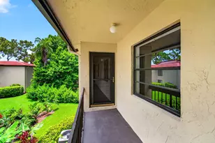 8460 Casa Del Lago, Boca Raton, FL 33433 - Photo 4
