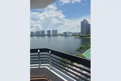 3600 Mystic Pointe Drive #1202, Aventura, FL 33180 - Photo 30
