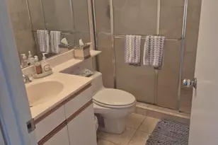 3600 Mystic Pointe Dr, Aventura, FL 33180 - Photo 16