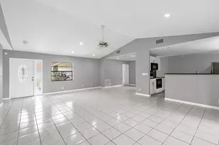 1273 Spring Cir Dr, Coral Springs, FL 33071 - Photo 10
