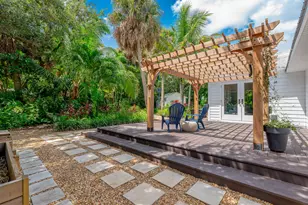 547 SW Riverview St, Stuart, FL 34994 - Photo 48
