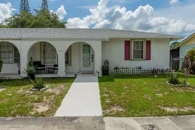 799 Ilene Road E, West Palm Beach, FL 33415 - Photo 1