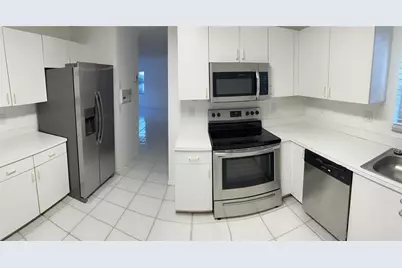 3165 Vista Del Mar, Margate, FL 33063 - Photo 2