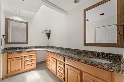 7627 Sierra Drive W, Boca Raton, FL 33433 - Photo 18