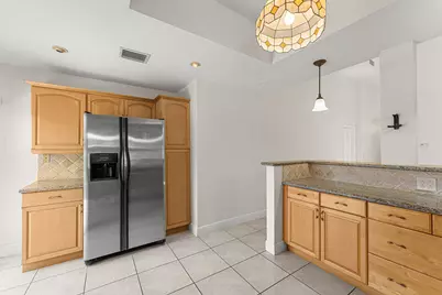 7627 Sierra Drive W, Boca Raton, FL 33433 - Photo 14