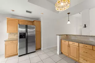 7627 Sierra Dr W, Boca Raton, FL 33433 - Photo 14