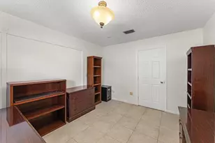 7627 Sierra Dr W, Boca Raton, FL 33433 - Photo 24