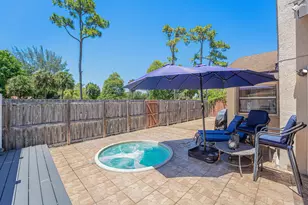 7627 Sierra Dr W, Boca Raton, FL 33433 - Photo 30