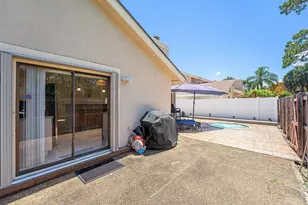 7627 Sierra Dr W, Boca Raton, FL 33433 - Photo 28