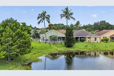 120 Saratoga Boulevard E, Royal Palm Beach, FL 33411 - Photo 54