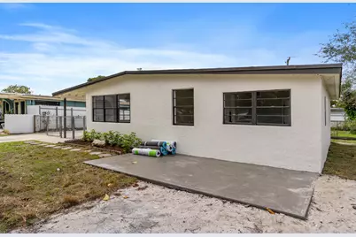 2415 Lewis Road, West Palm Beach, FL 33415 - Photo 6