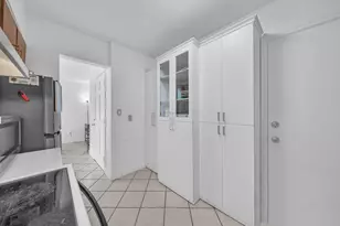 1150 Madruga Ave, Miami, FL 33146 - Photo 14