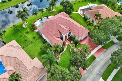 13027 SW 41st Street, Davie, FL 33330 - Photo 8