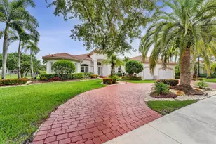 13027 SW 41st St, Davie, FL 33330 - Photo 4