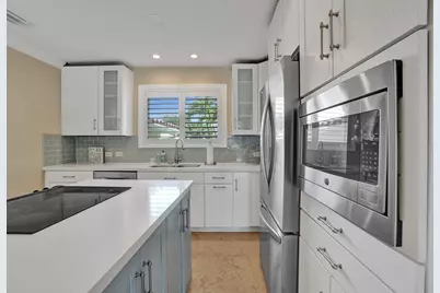 248 Codrington Drive, Lauderdale by the Sea, FL 33308 - Photo 18