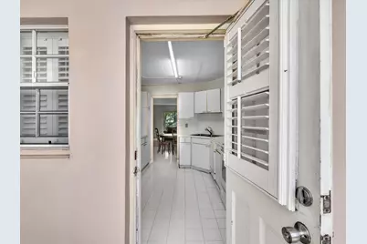 9101 W Sample Road #204, Coral Springs, FL 33065 - Photo 10
