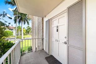 5540 Tamberlane Circle, Palm Beach Gardens, FL 33418 - Photo 4