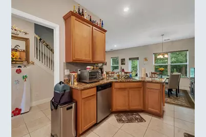 710 NE Turtleback Trail, Port Saint Lucie, FL 34983 - Photo 4