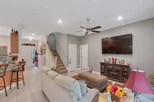 710 NE Turtleback Trail, Port Saint Lucie, FL 34983 - Photo 18