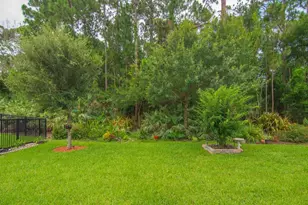 710 NE Turtleback Trail, Port Saint Lucie, FL 34983 - Photo 32