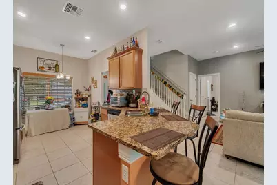 710 NE Turtleback Trail, Port Saint Lucie, FL 34983 - Photo 10