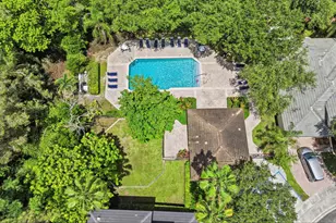 9807 NW 20th St, Pembroke Pines, FL 33024 - Photo 46