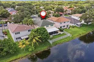 9807 NW 20th St, Pembroke Pines, FL 33024 - Photo 40