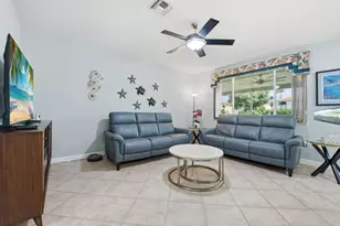 9807 NW 20th St, Pembroke Pines, FL 33024 - Photo 14