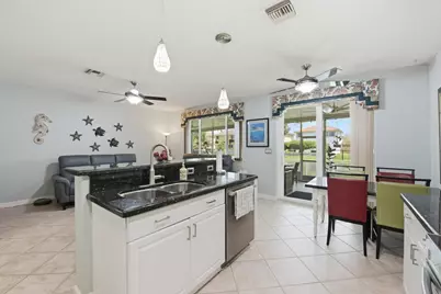 9807 NW 20th Street, Pembroke Pines, FL 33024 - Photo 10