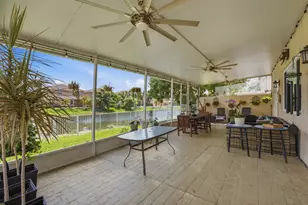 9807 NW 20th St, Pembroke Pines, FL 33024 - Photo 32