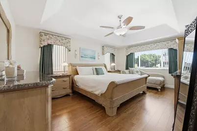9807 NW 20th Street, Pembroke Pines, FL 33024 - Photo 18