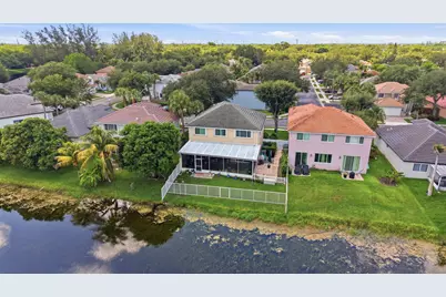9807 NW 20th Street, Pembroke Pines, FL 33024 - Photo 42