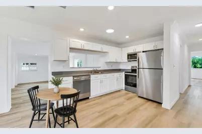 1117 SE 5th Street, Deerfield Beach, FL 33441 - Photo 2