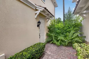 213 Barcelona Dr, Jupiter, FL 33458 - Photo 6