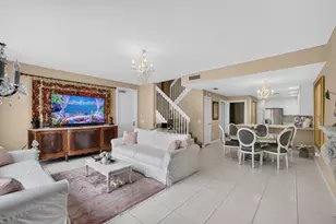 213 Barcelona Dr, Jupiter, FL 33458 - Photo 10