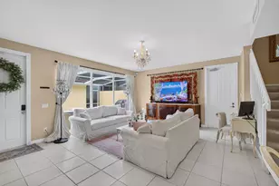 213 Barcelona Dr, Jupiter, FL 33458 - Photo 10