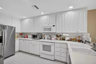 213 Barcelona Dr, Jupiter, FL 33458 - Photo 16